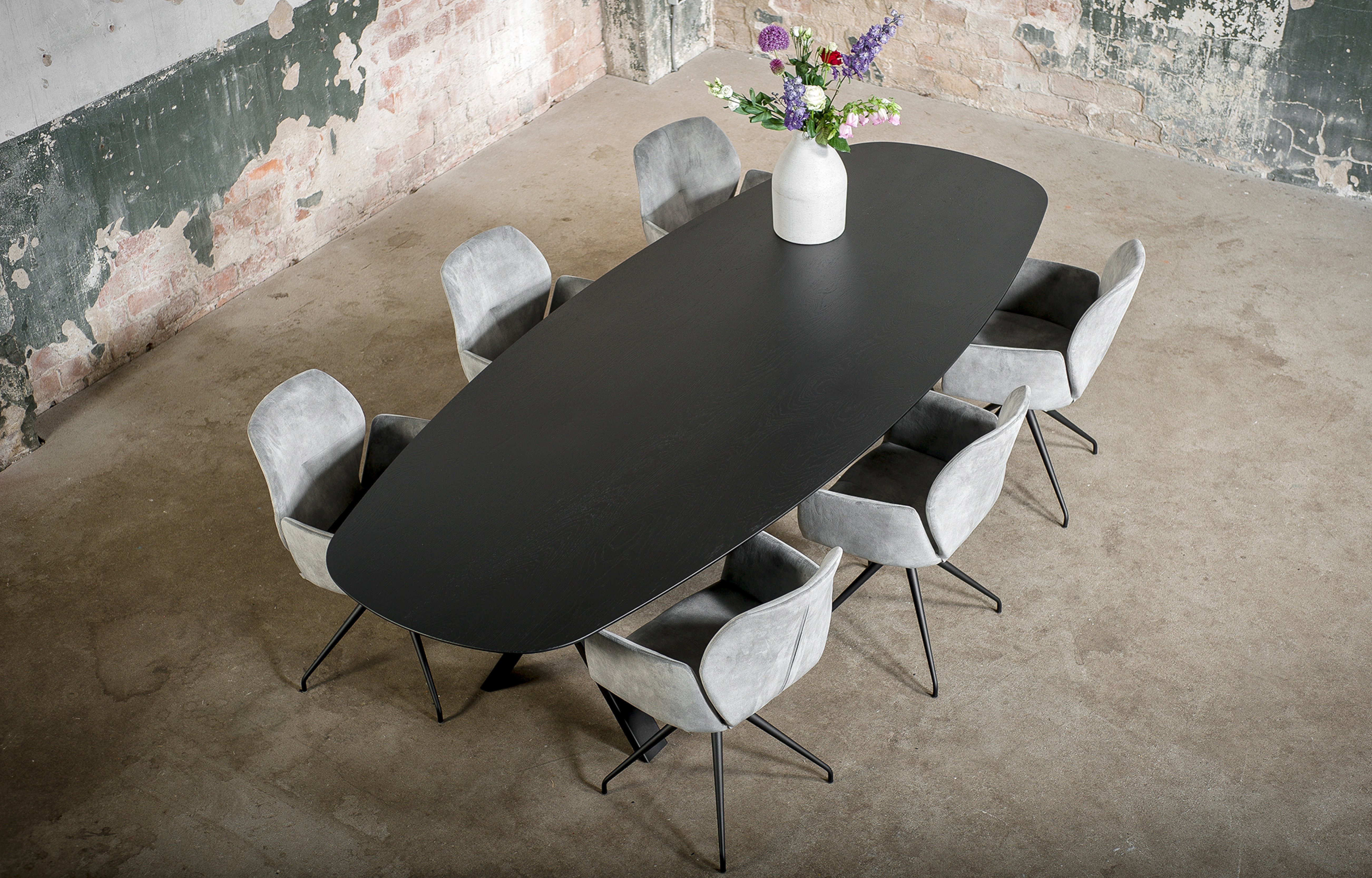 aantal-stoelen-aan-tafel Hoeveel stoelen aan tafel? | Table du Sud