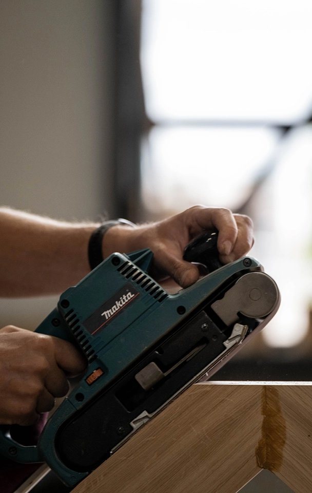 Wood brushing | Table du Sud