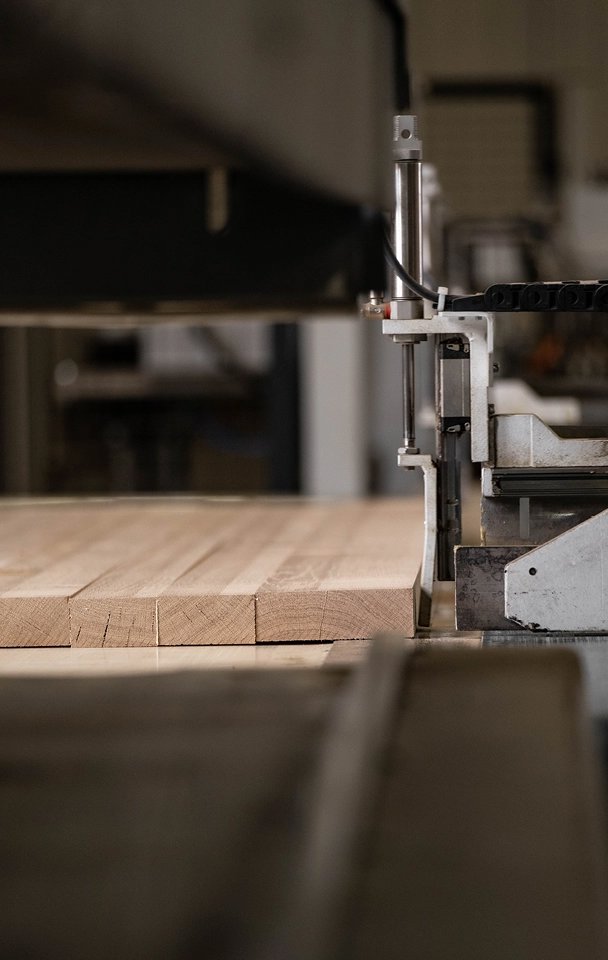 wood-brushing Wood brushing | Table du Sud