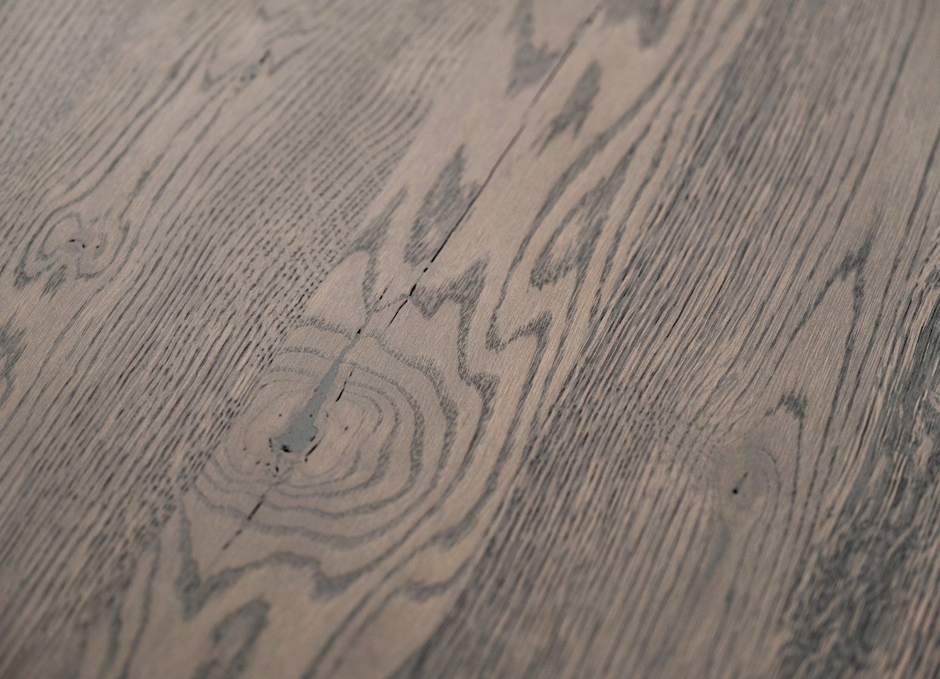 Wood brushing | Table du Sud