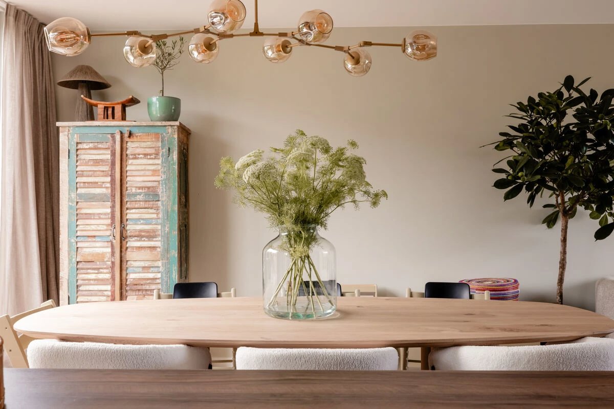 Kopen zonder kijken eettafel zijaanzicht eikenhout