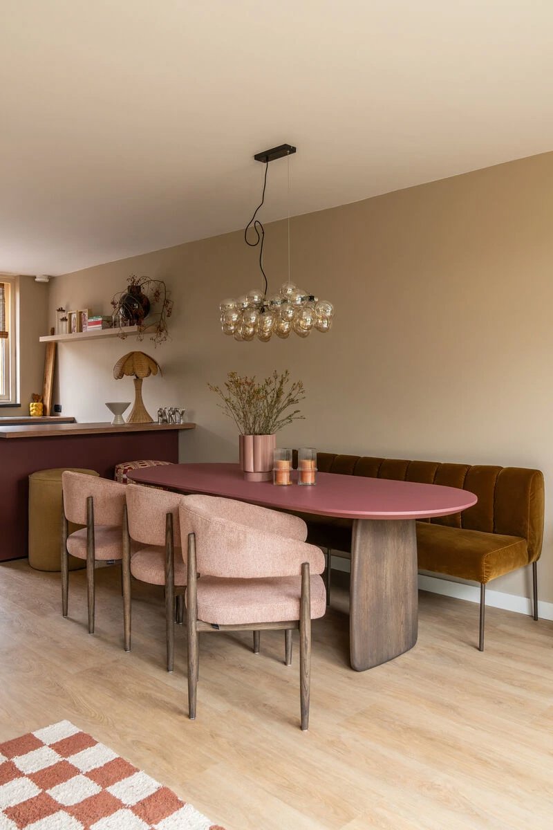 Kopen zonder kijken volledige eettafel met 3 stoelen en een bank