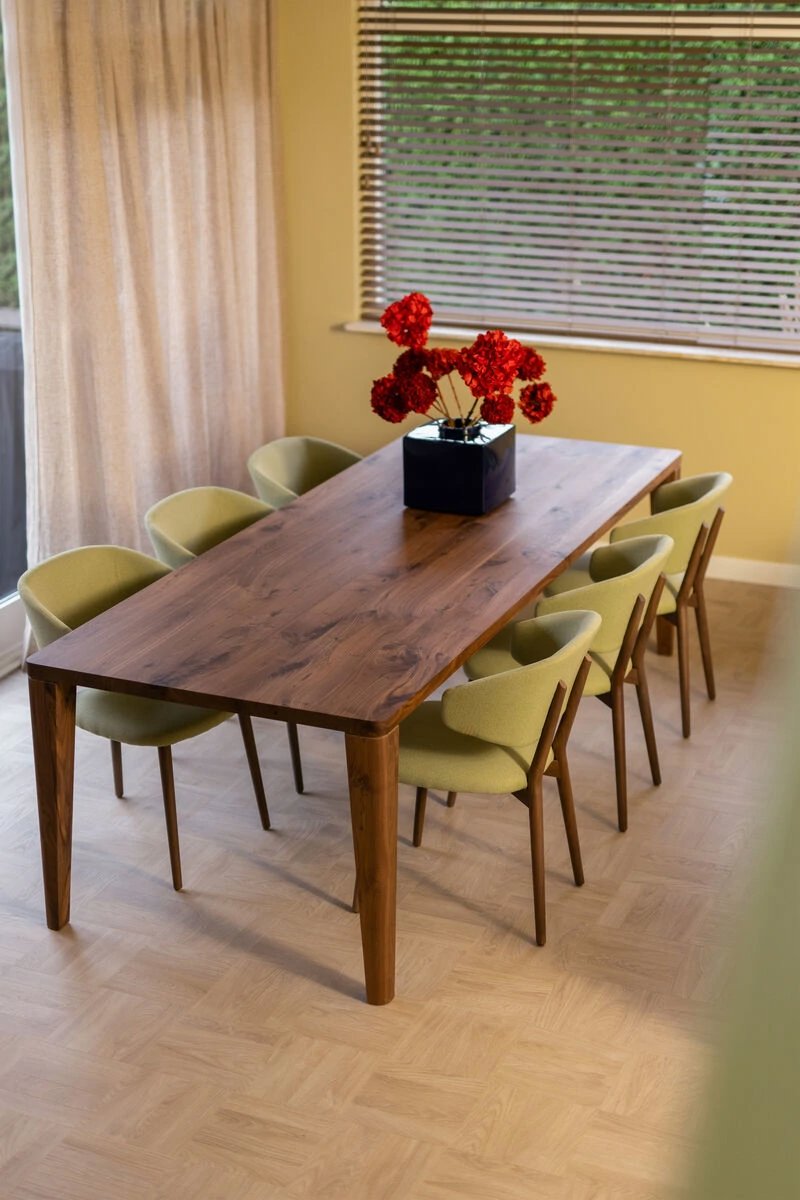 Kopen zonder kijken noten eettafel met 6 stoelen