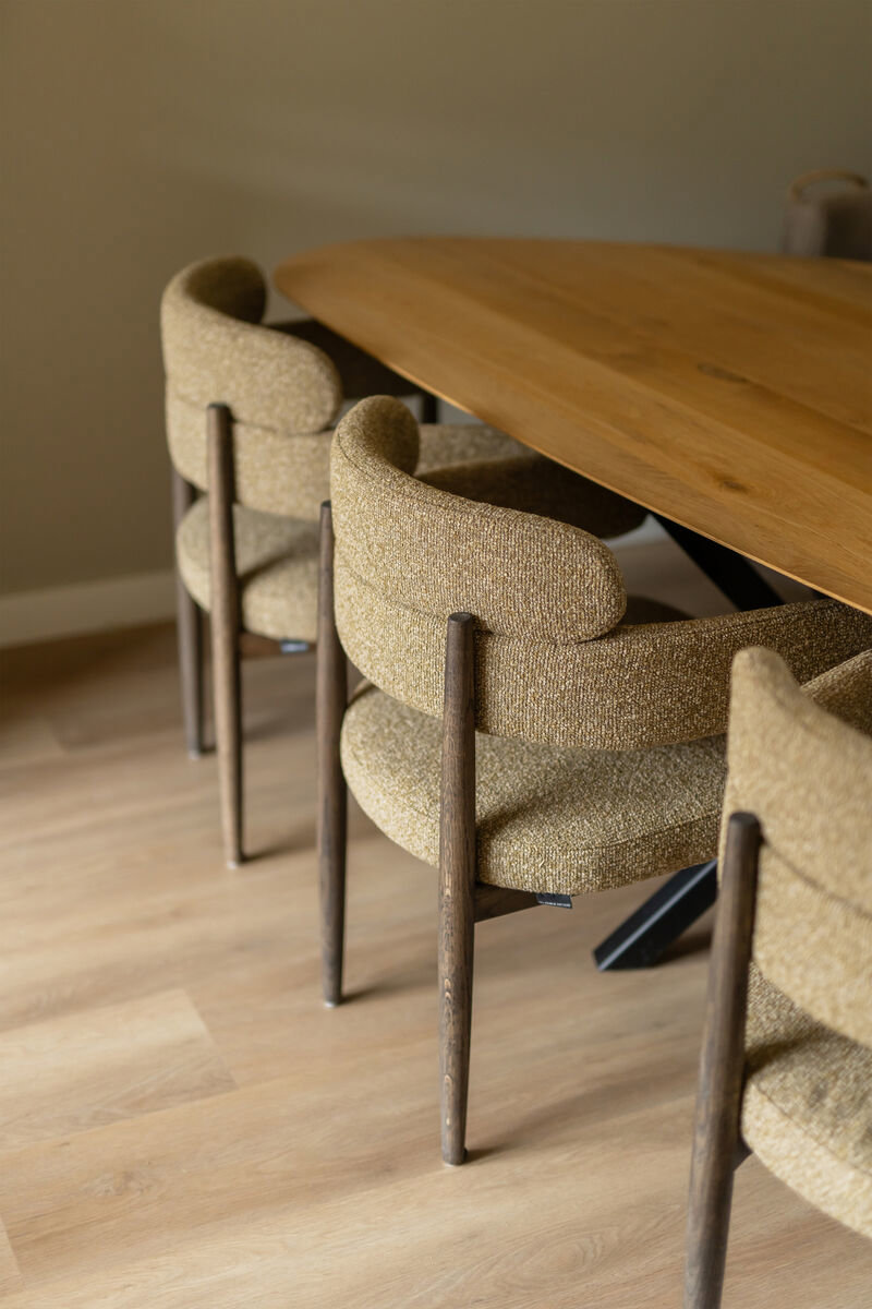 Kopen zonder kijken deel van de eettafel met 3 eiken stoelen