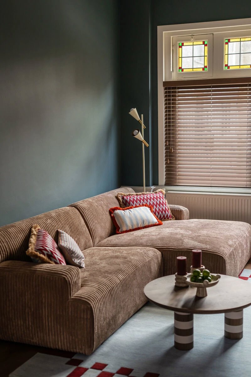 Woonkamer uit Kopen Zonder Kijken met Pauline Wingelaar salontafel