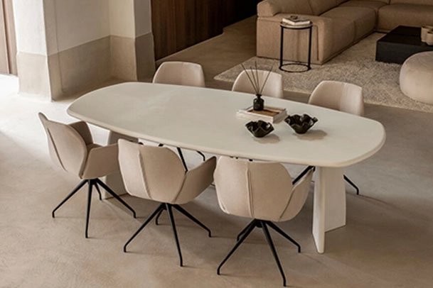 Ontdek hier al de eettafels van Table du Sud.