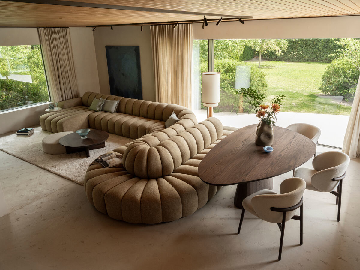 Woonkamer in organic 70s stijl