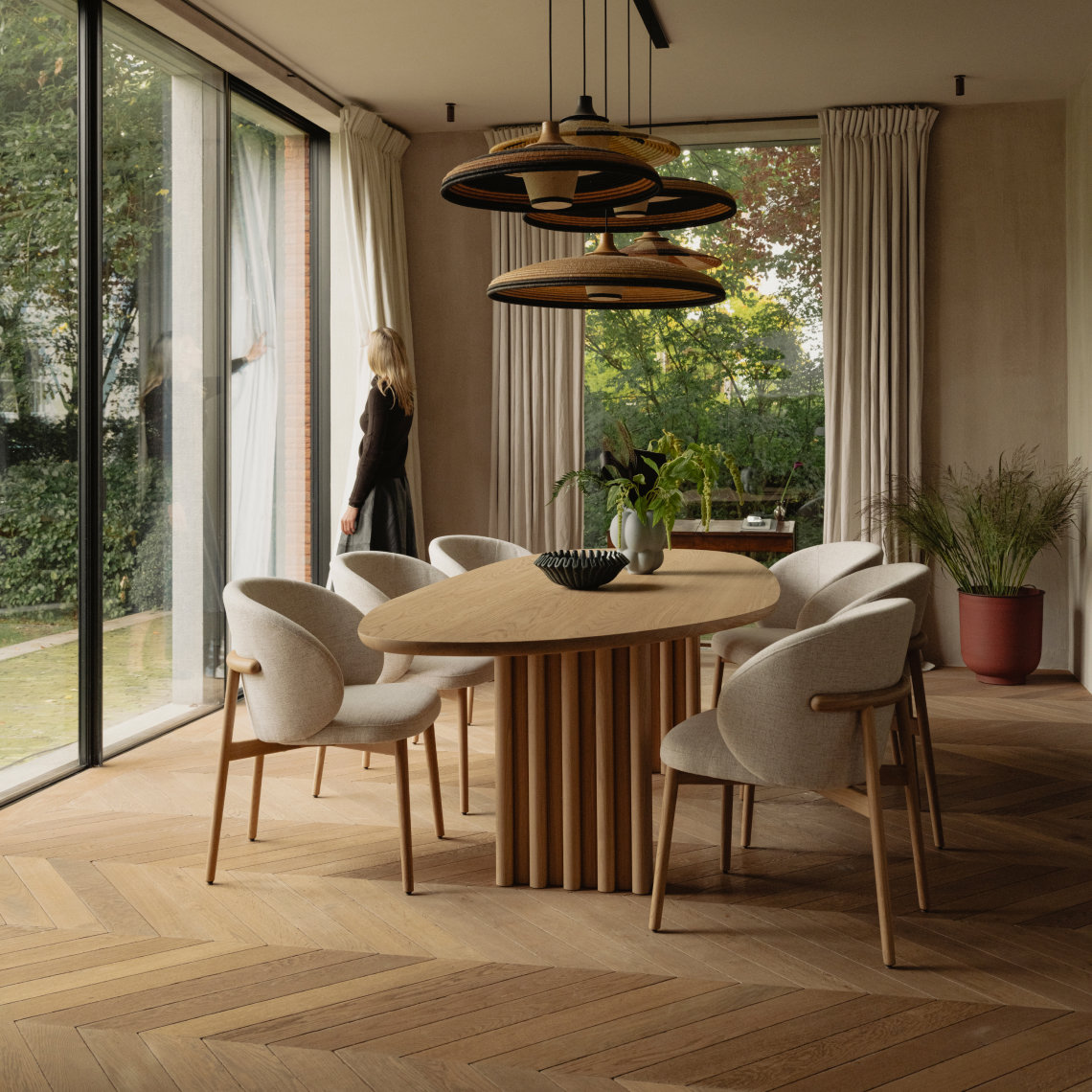 Woontrend Autumn Neutrals eetkamerset eikenhout