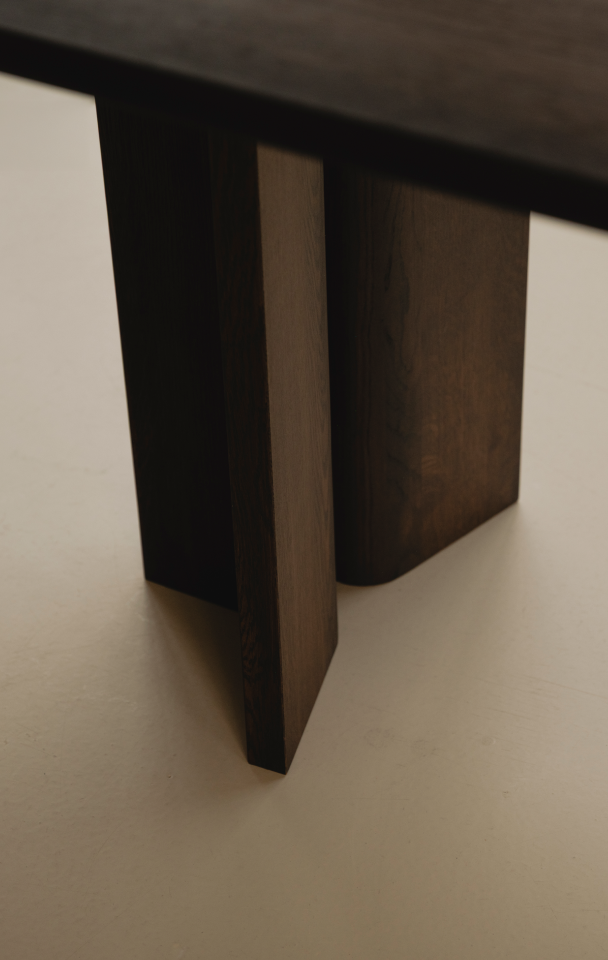 Close-up duo onderstel samenwerking Table du Sud x Onno Adriaanse