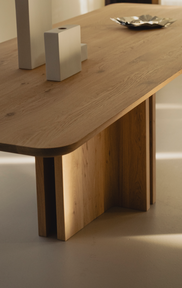 Collaborations eettafel met onderstel Table du Sud x Onno Adriaanse