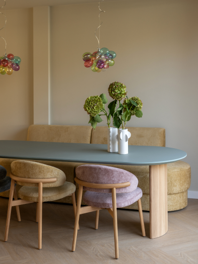 Kopen Zonder Kijken aflevering 2 eetkamerset met Fenix eettafel in groen