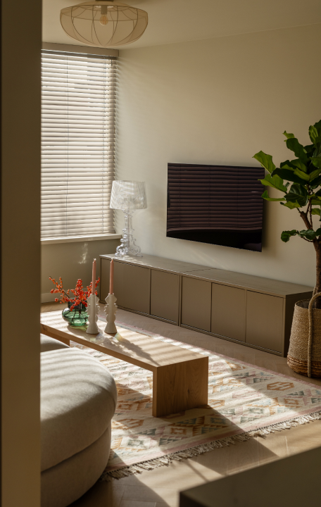 Kopen Zonder Kijken 2026 woonkamer met salontafel Ethan in Eikenhout