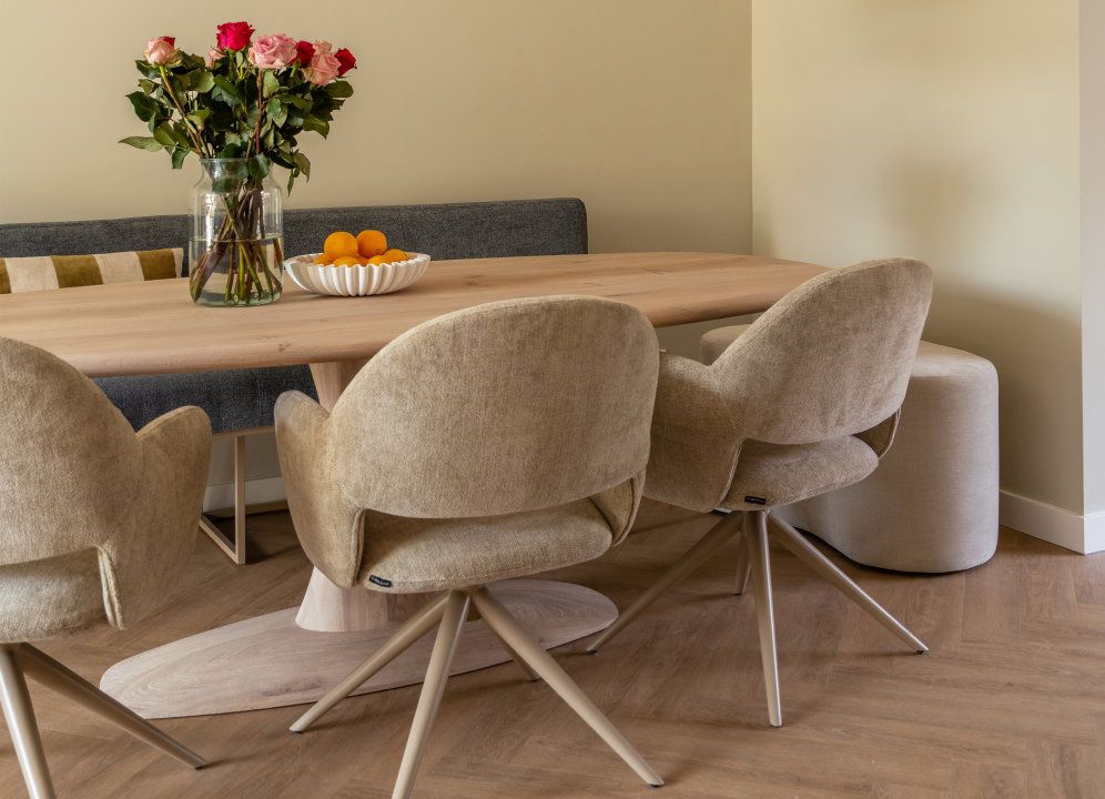 Eetkamerset van aflevering 4 uit Kopen Zonder Kijken seizoen 2026