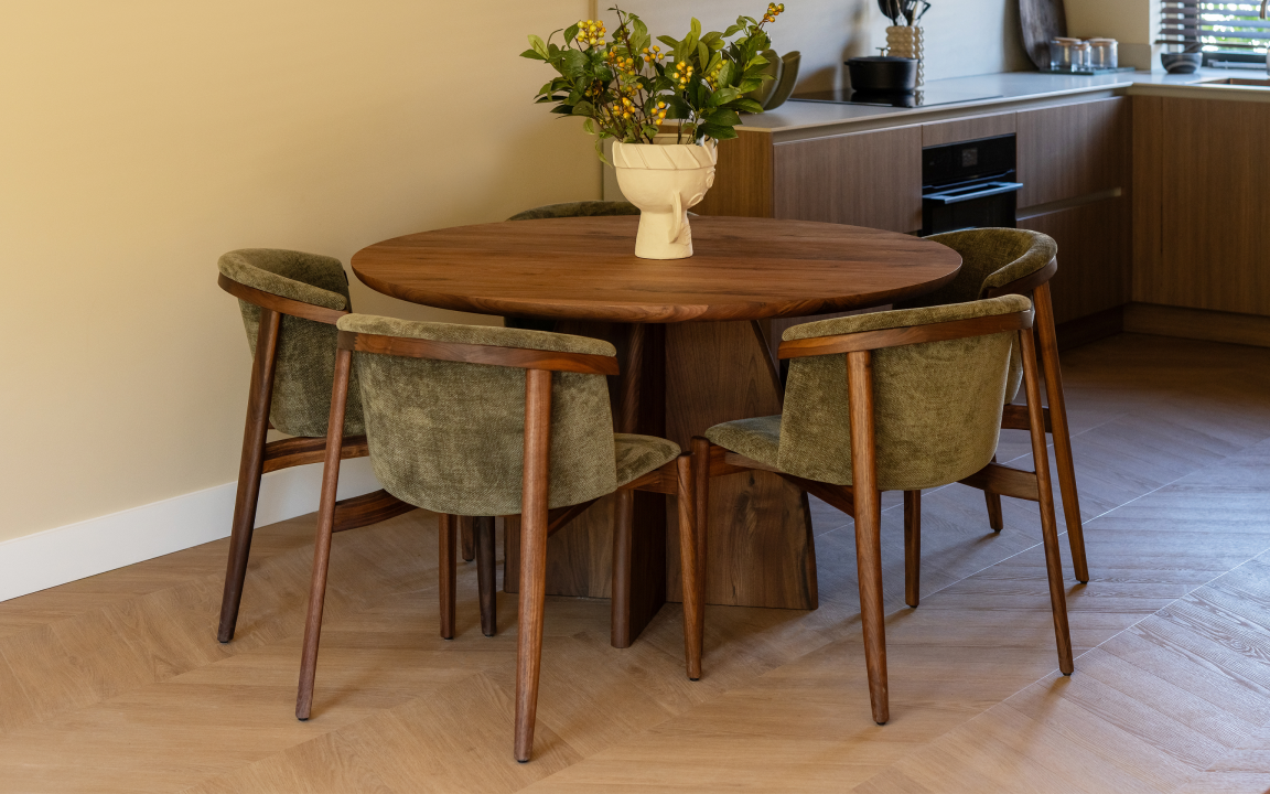 Eetkamerset 3 aflevering Soraya & Jazz