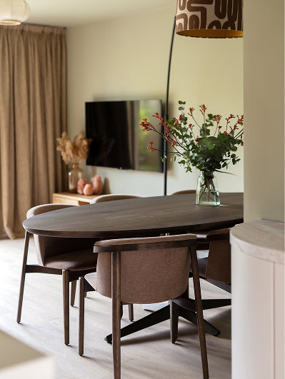 Kopen Zonder Kijken aflevering 10 eetkamer meubels van Table du Sud