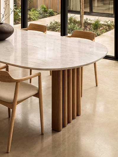 Keramisch tafelblad met eikenhouten onderstel Table du Sud