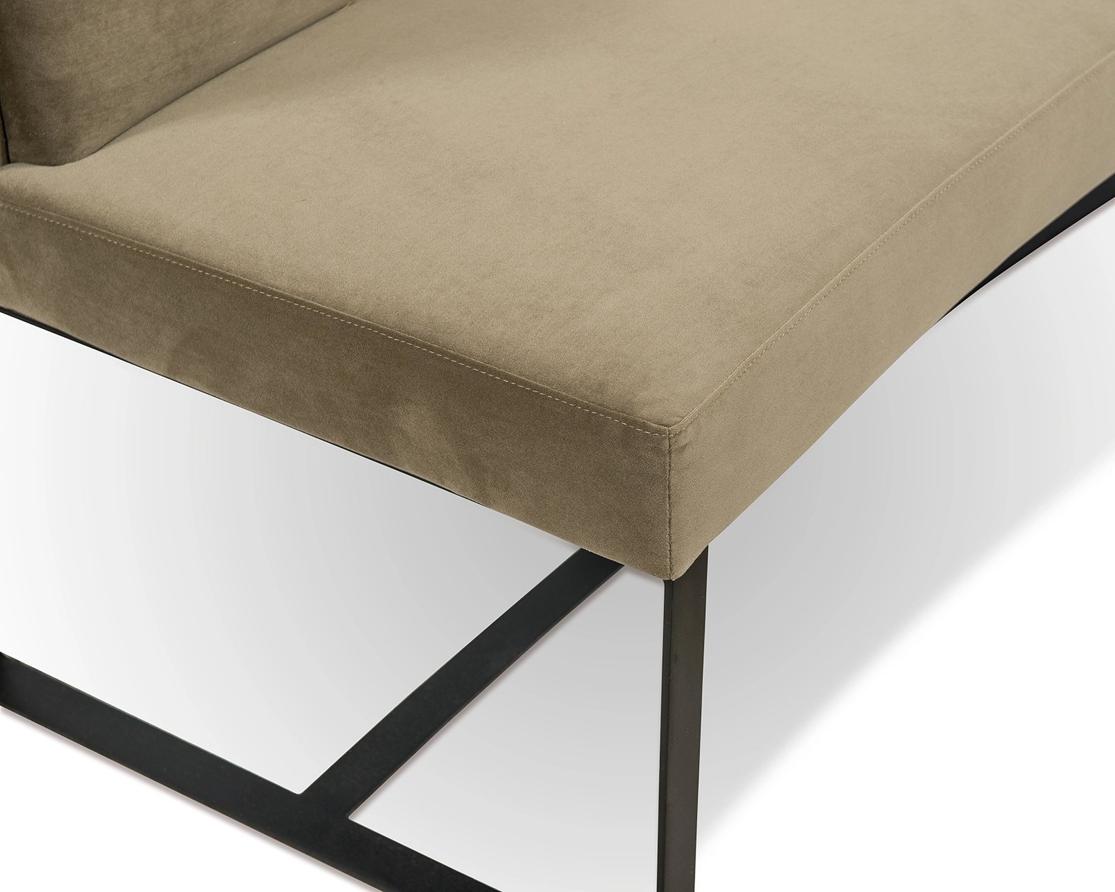 Materiaal: lezzeno - 032 dark sand