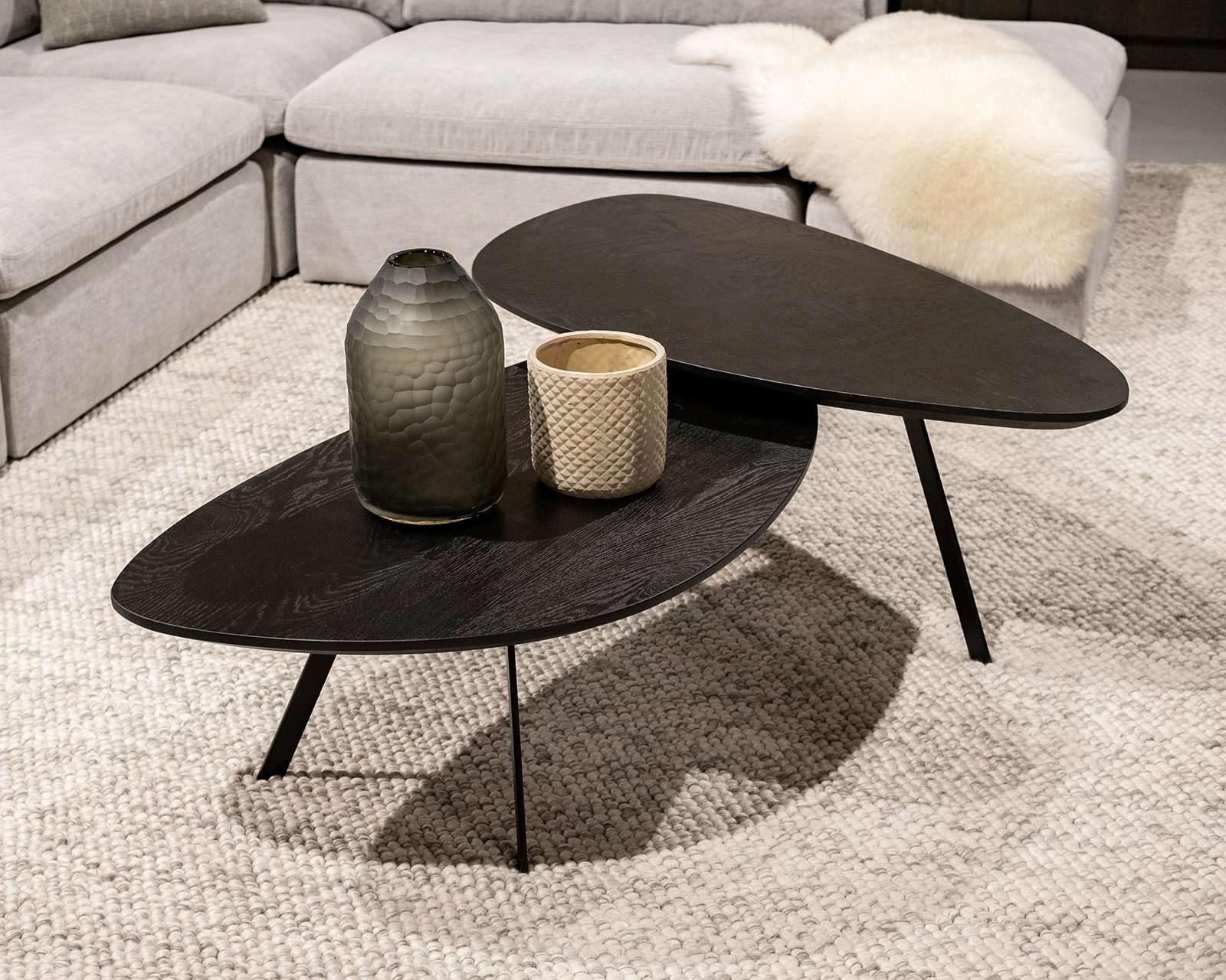 Kiezelvormige_salontafels2