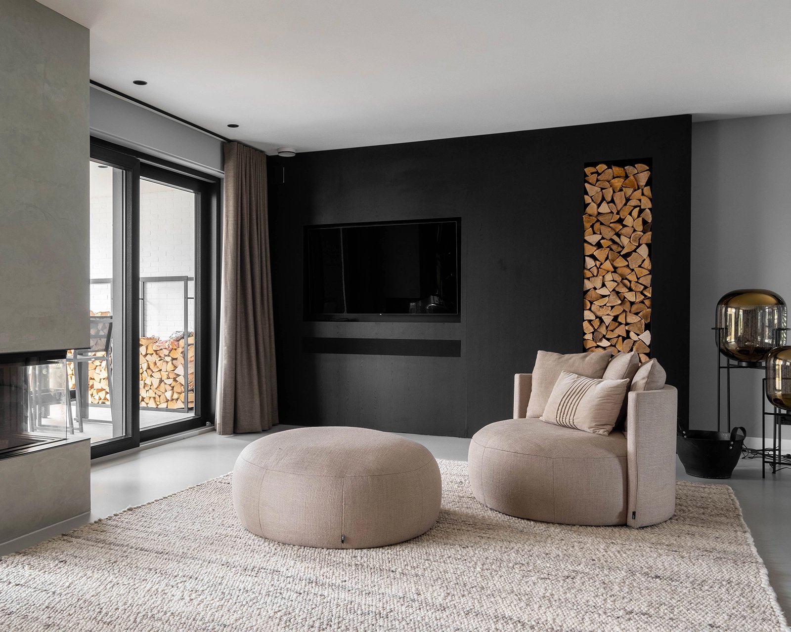 Pastille-lounge-en-pouf