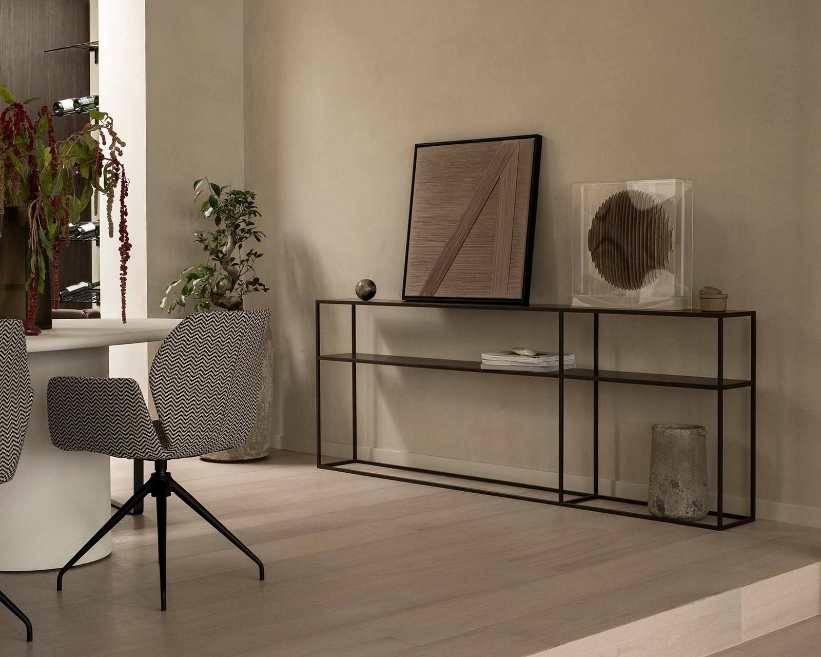 sidetable-anodic-brown