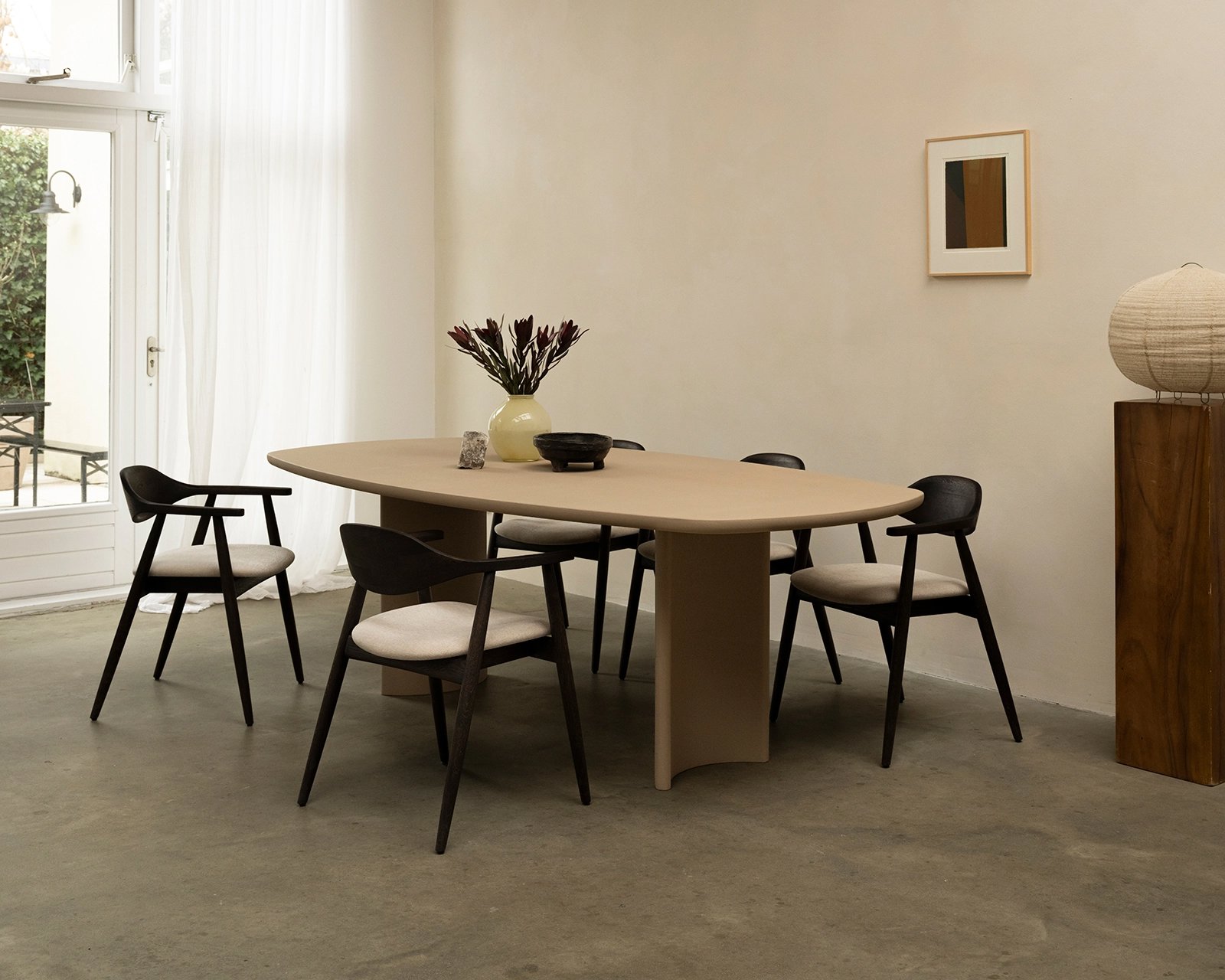 Beton-tafel-met-Serrano-stoelen-12---kopie