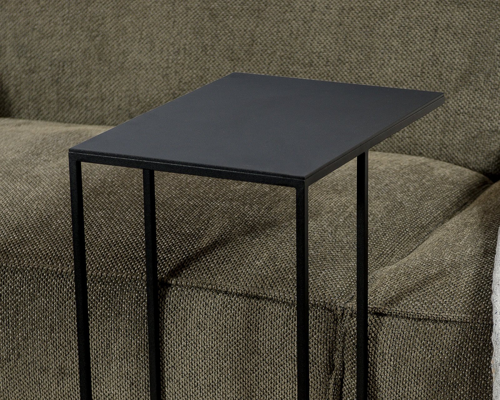 IndustriëlebijzettafelBacu-200402