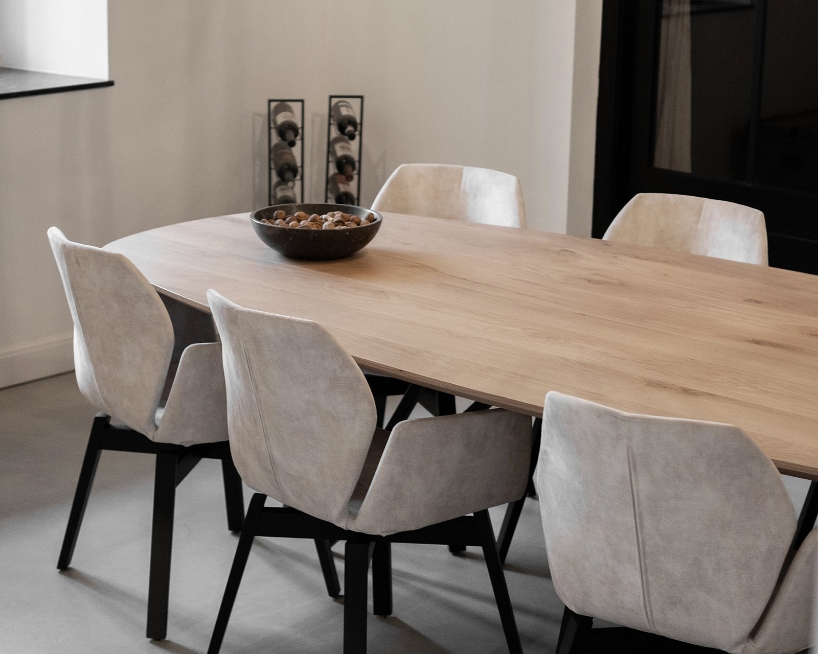 Mood_stoelen_deens_ovale_tafel_pomm2