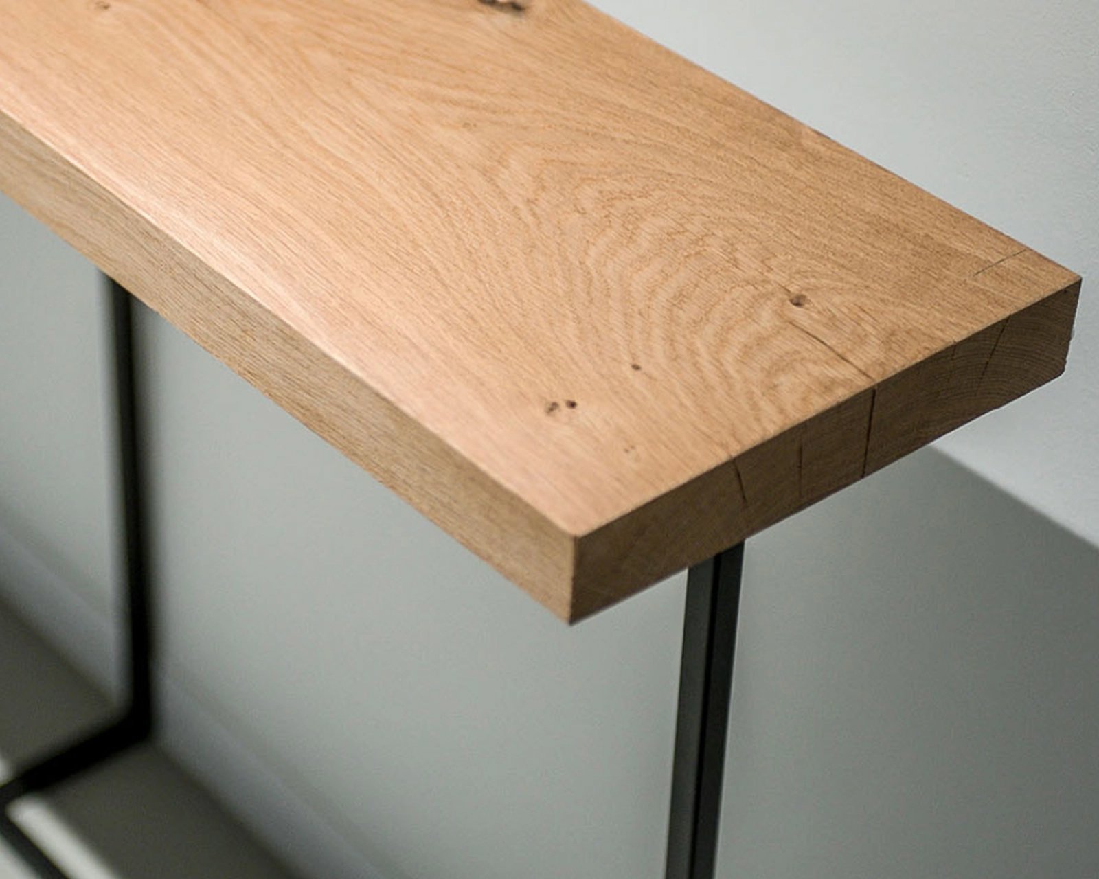 EikenhoutensidetableMalo-234445