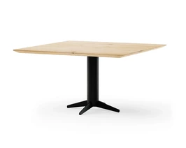 Eikenhout_Vierkant_Einaudi