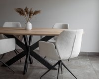 Ovale eettafel eikenhout black smoke intense met onderstel XX-poot 10x4 | Table du Sud