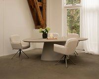 Fenix-Eqone-met-Plume-stoelen-15