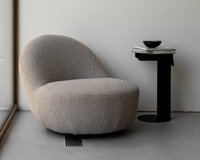 Rosa-draaifauteuil-sfeer