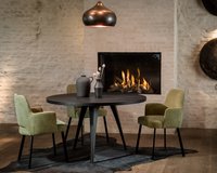 Ronde eettafel eikenhout met onderstel Vazy in sfeervolle woonkame | Table du Sud