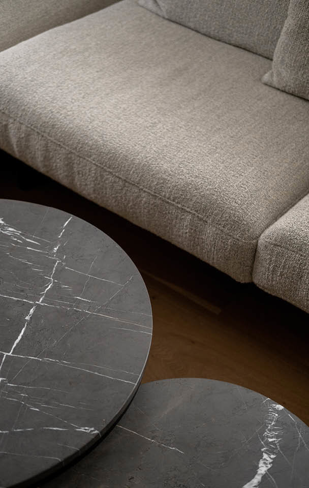 fixed-vs-loose-cushions Fixed vs loose cushions | Table du Sud