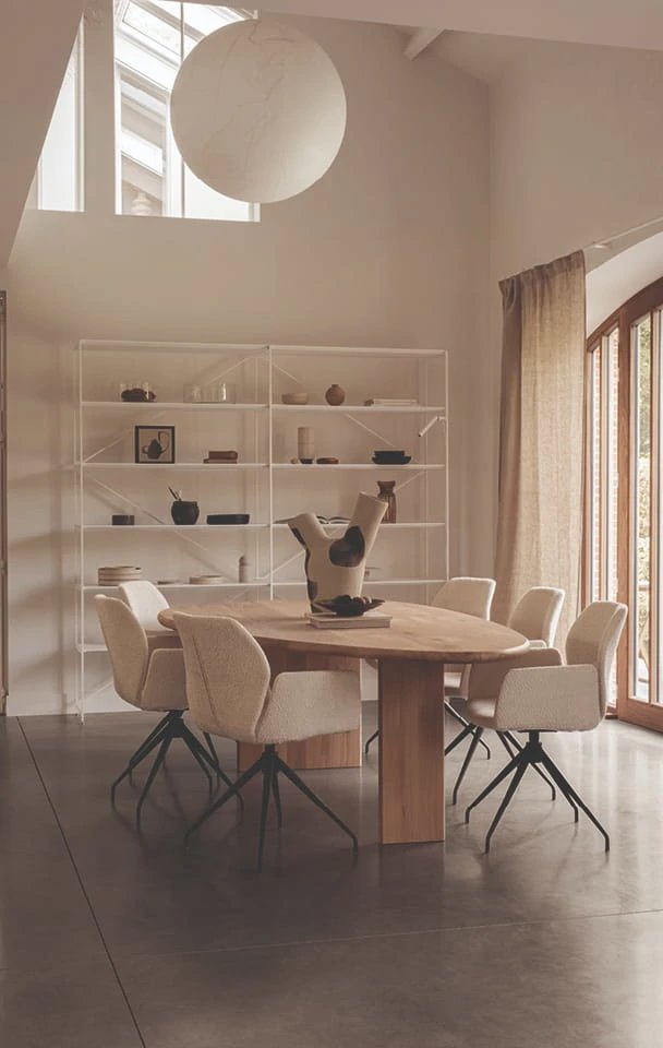 perfecte-maat-kiezelvormige-eettafel Perfecte maat van mijn kiezelvormige eettafel | Table du Sud