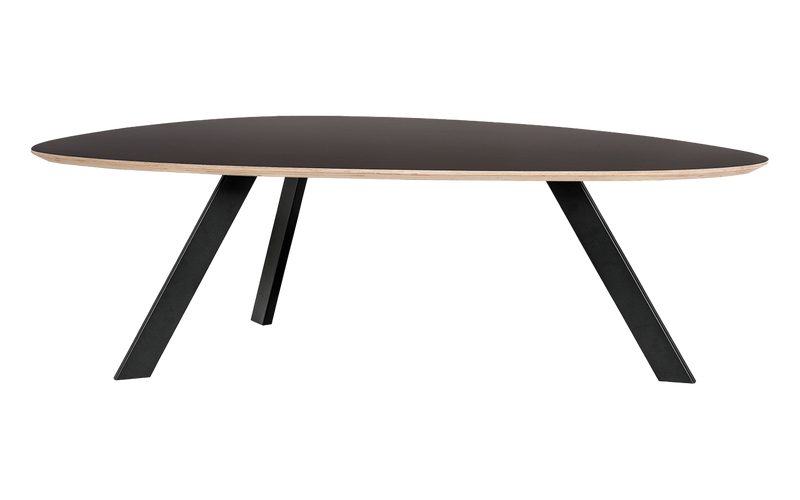 Pebble-shaped Fenix tables
