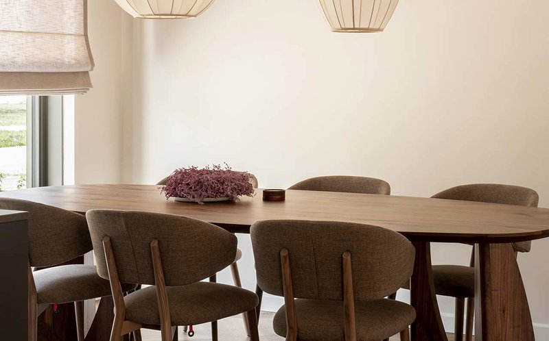 ovale-eettafel-4-personen Ovale eettafel 4 personen | Table du Sud