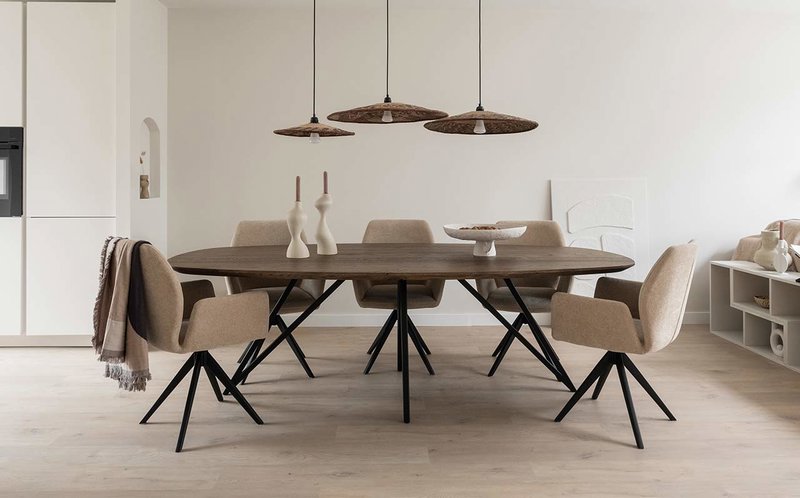 Oval dining table 6 persons | Table du Sud