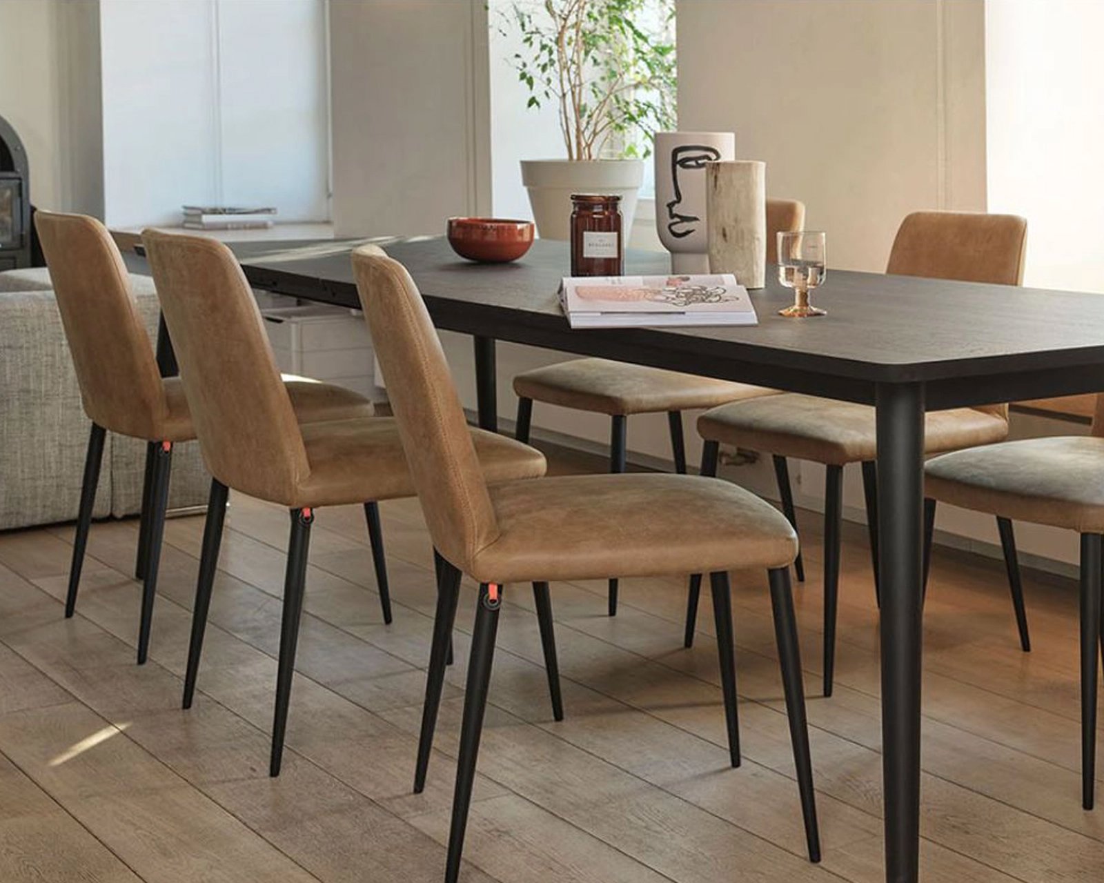 Togo - Walnut - A01