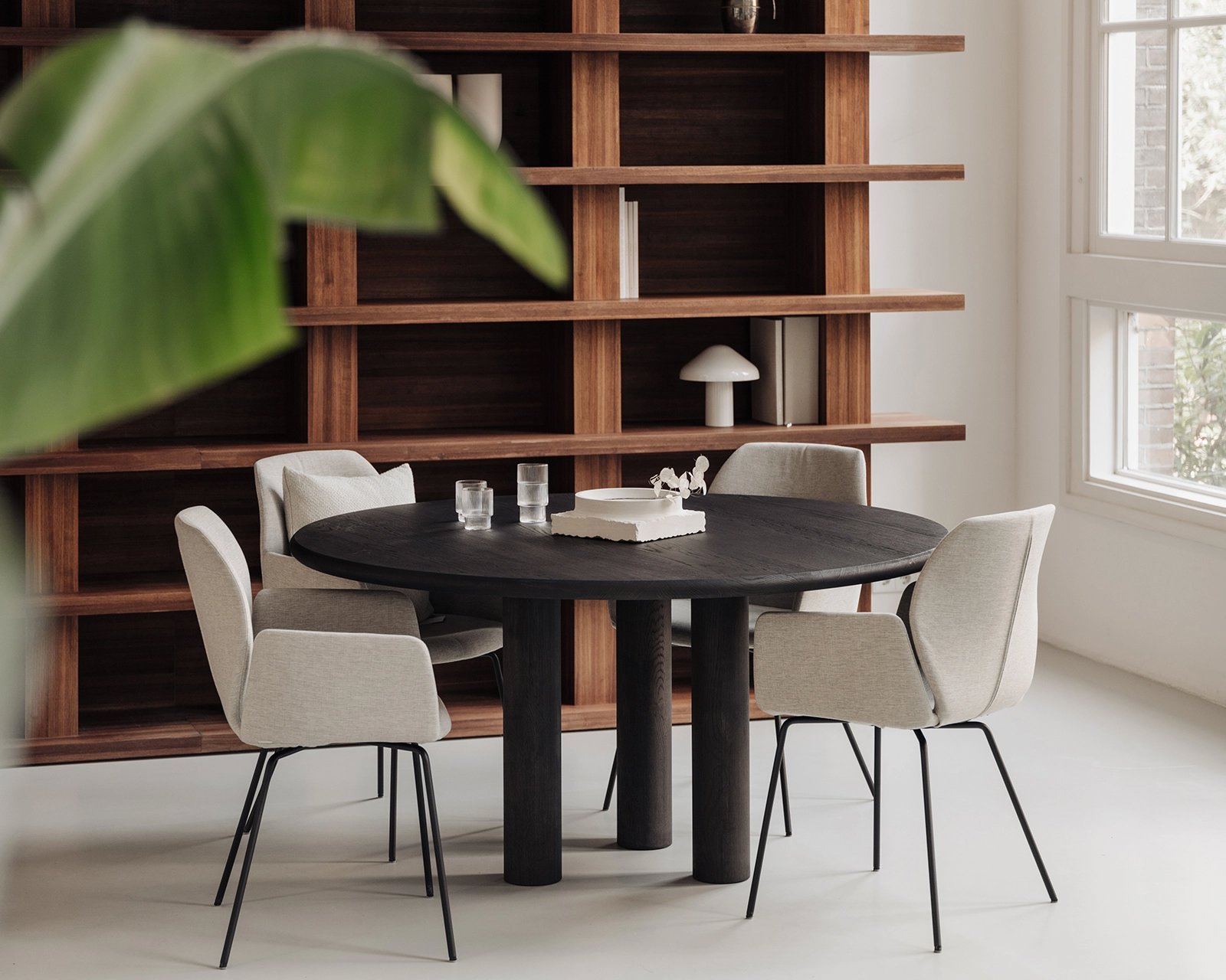 Eikenhouten-Ronde-Eettafel-Pippa