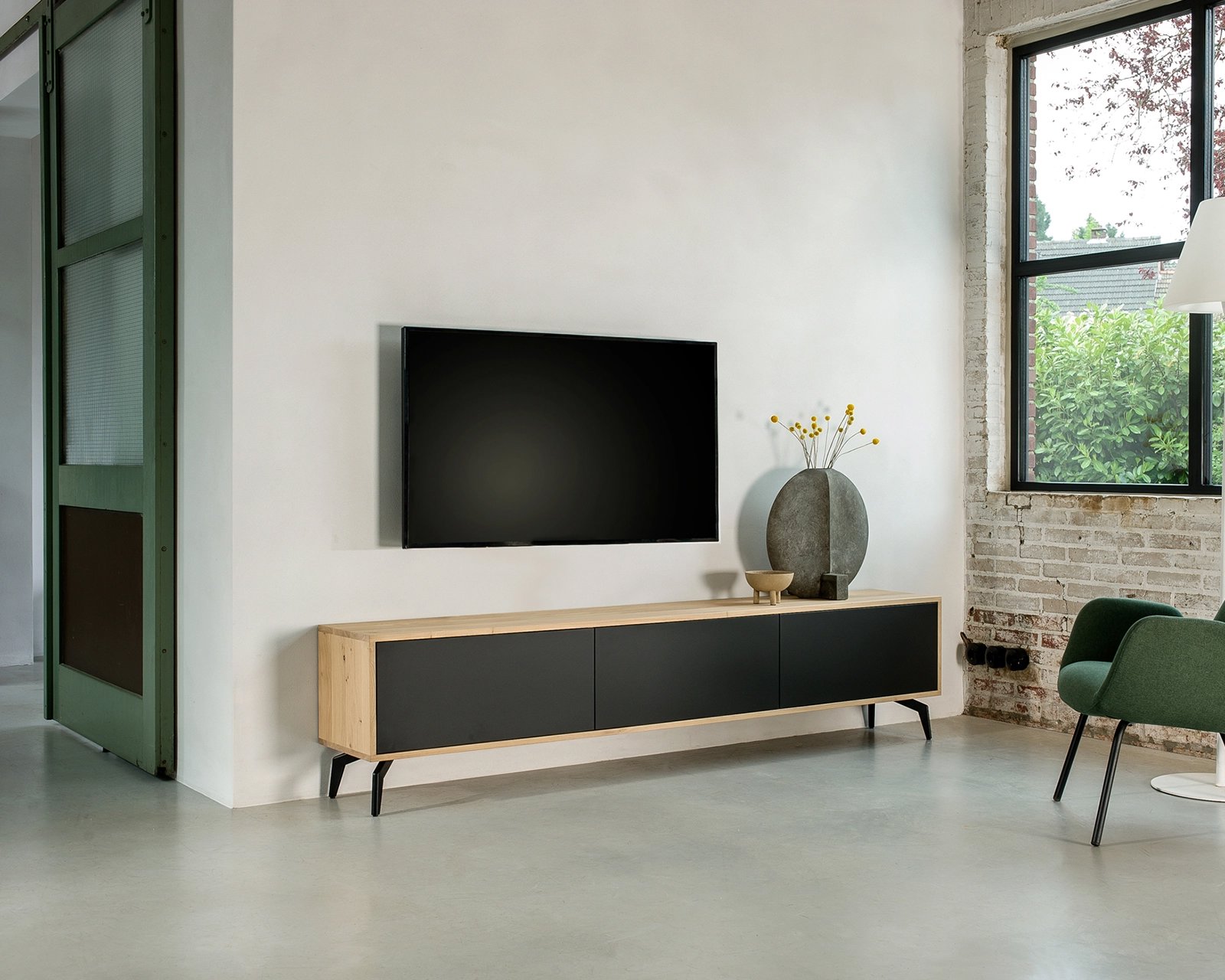 Dan olie bloemblad Scandinavian tv-meubel Bjorn | Table du Sud