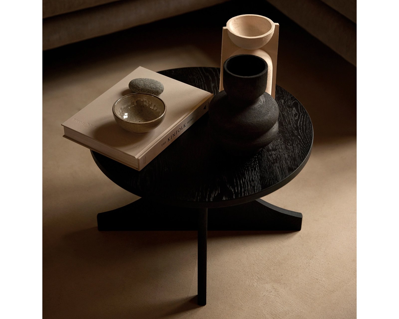 Table du Sud X Art in Return coffee table set