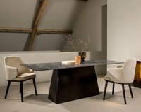 Keramische eettafel, saint lauren satin. Mason stoel in Juke 51 (in) - Sneak 01 (out).