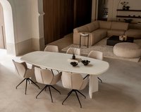 Deens-ovale-betonnen-tafel-conair-mood-stoelen2