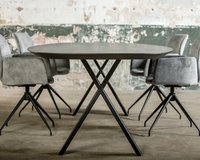 Deens ovale eikenhouten eettafel Mad. Mood #95 stoelen in genova - steel.