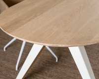 Semicircle oak dining table Fabiënne