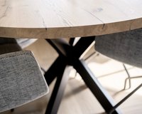 Ronde eettafel eikenhout met onderstel Arlette close up | Table du Sud