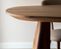 Ronde eettafel notenhout tafelblad | Table du Sud